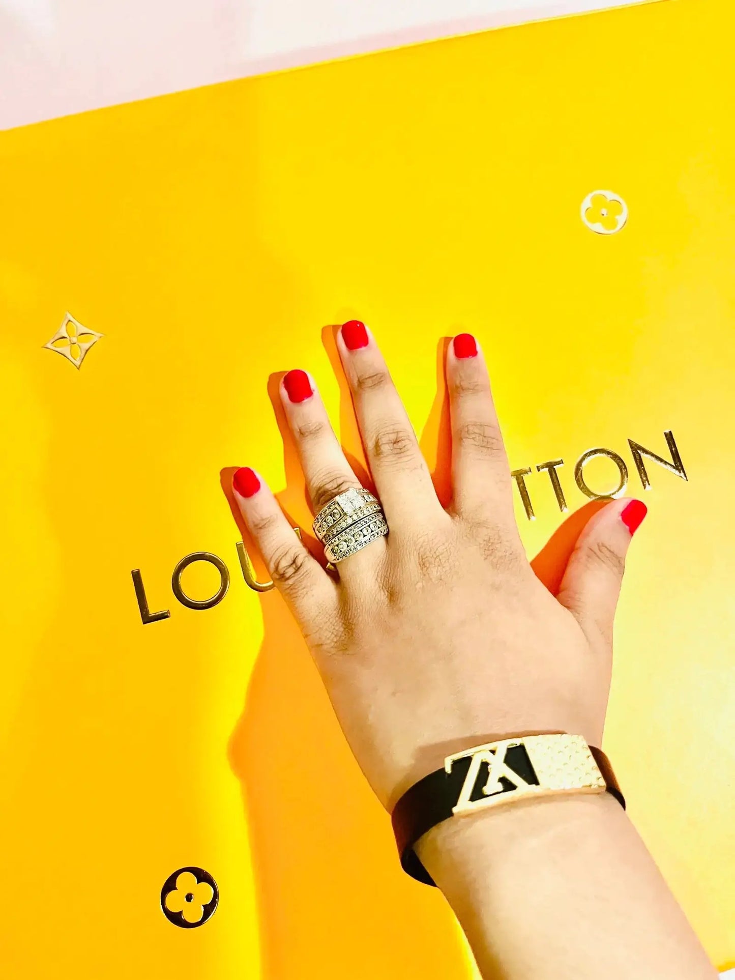 LV Design Women's Bracelet